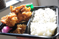 ICHIRIKIから揚げ弁当